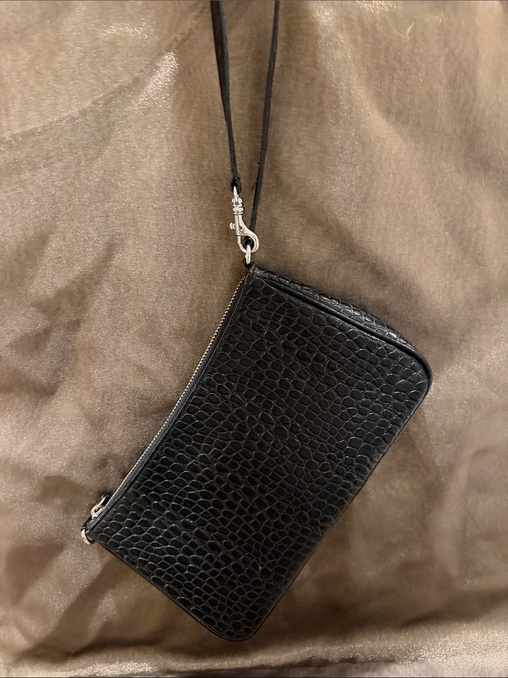 Banana Republic Black Leather Croc Baguette Convertible Wristlet/Shoulder Bag - Picture 4 of 8